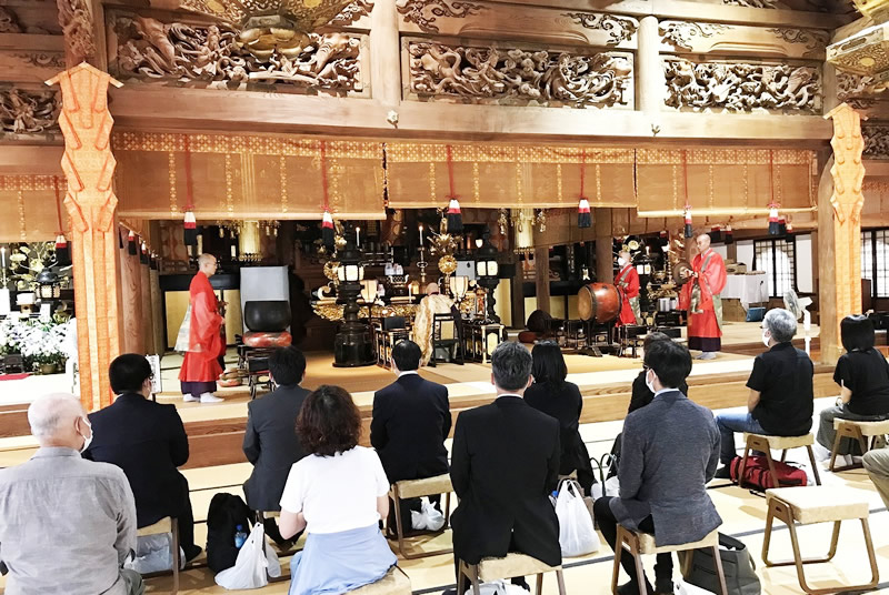 長野善光寺大勧進でペット火葬協会動物供養納骨祭開催